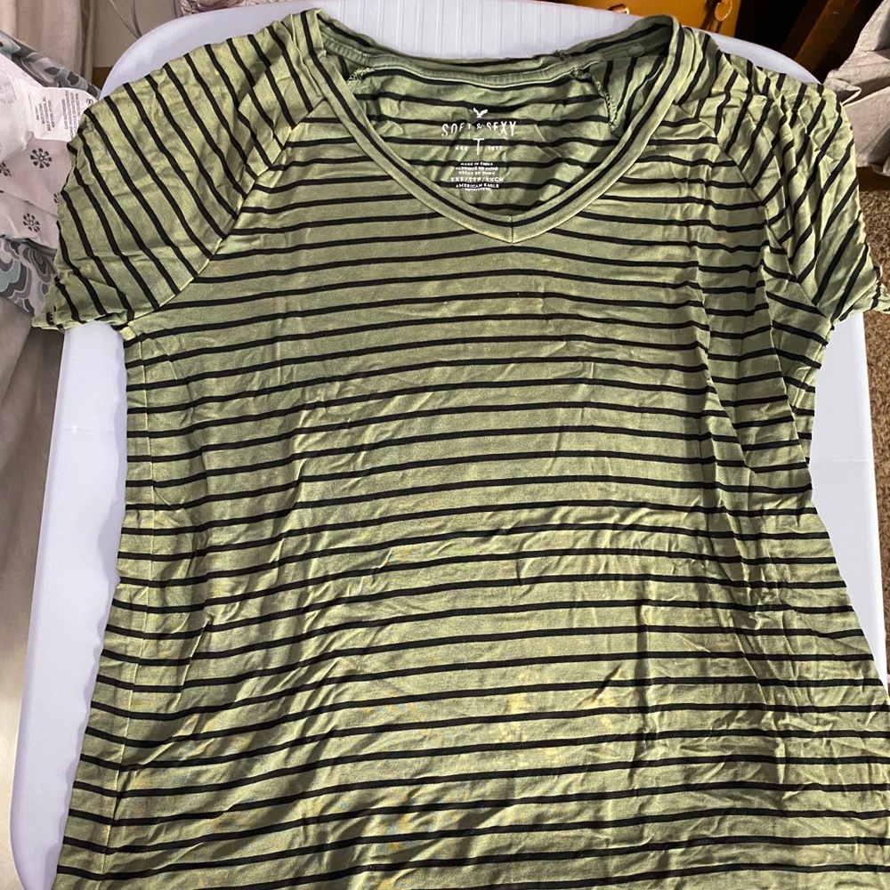 American eagle soft and sexy t shirt